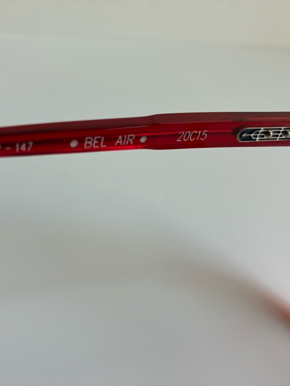 Anne et Valentin Red Bel Air Cat-Eye Glasses — Bold Translucent Frame - Picture 6 of 9